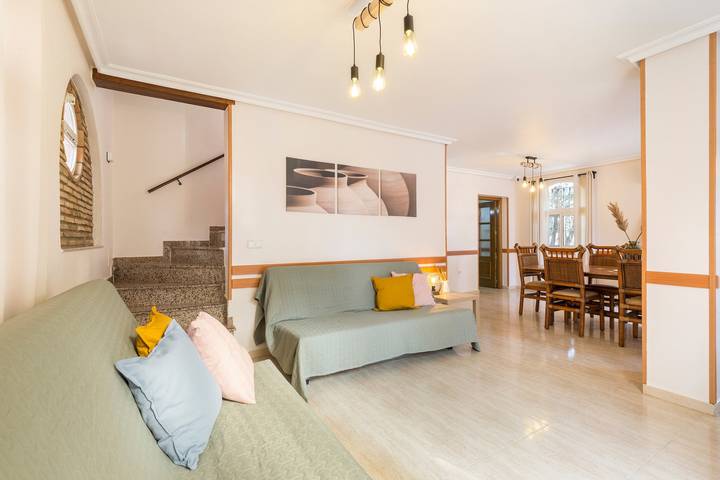 Ferienhaus für 15 Personen, mit Balkon und Garten in Spanien - 4