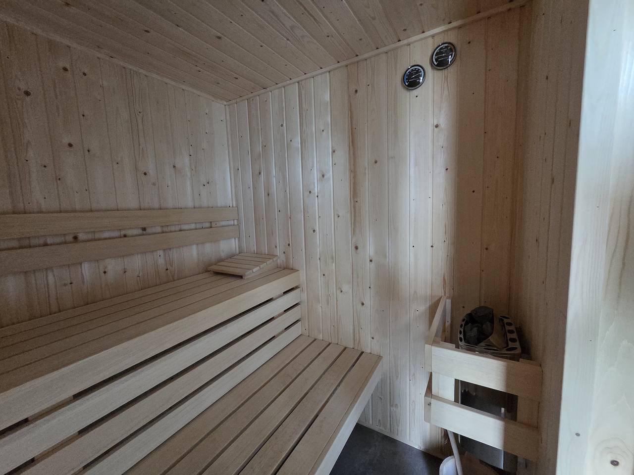 Europarcs Poort van Zeeland — Dünenvilla Sauna 12 in Hellevoetsluis, Niederländische Nordsee