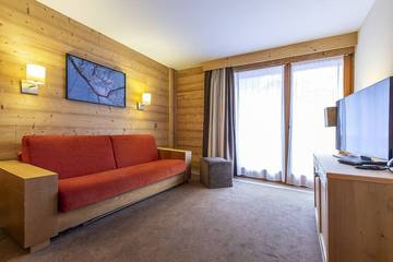 Chalet pour 4 personnes, avec balcon/terrasse, animaux acceptés dans Courchevel 1850