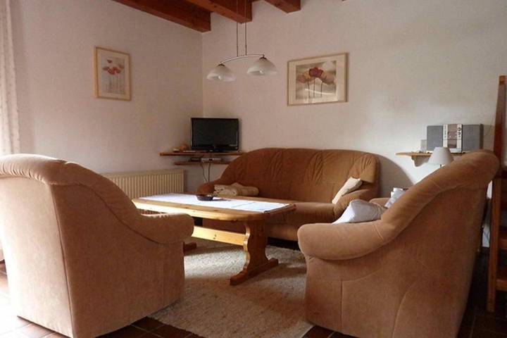Ferienhaus für 5 Personen, mit Terrasse und Garten sowie Sauna in Hooksiel