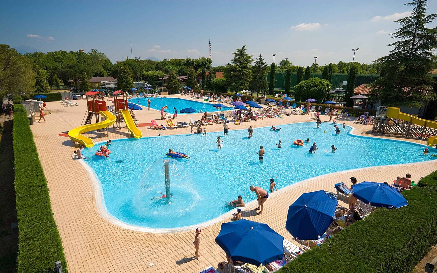 Casa vacacional con aire acondicionado, terraza y piscina  in Peschiera del Garda, Montañas Garda