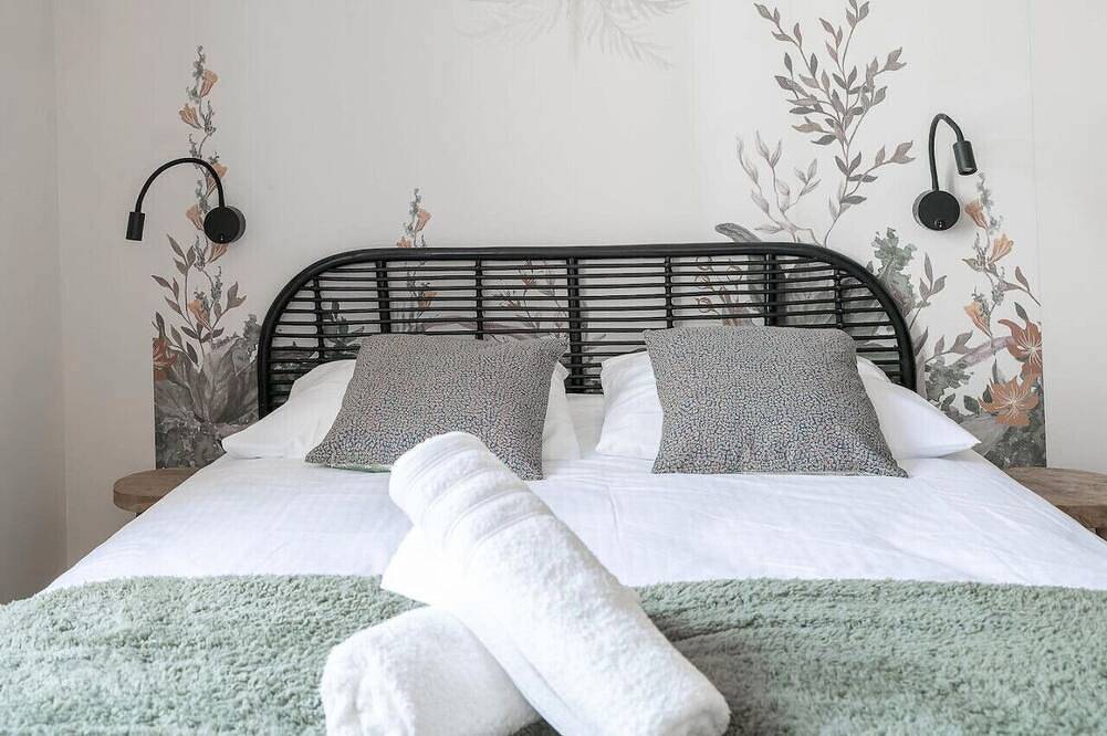 Ganze Wohnung, Superbe studio climatisé dans immeuble classé in Vichy, Vichy und Umgebung