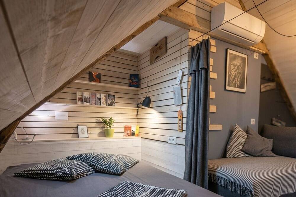 Appartement entier, Le Loft de l'auberge du Lac Noir – Espace, Indépendance & Esprit Vintage in Saint-Cernin-de-Larche, Région de Brive-la-Gaillarde