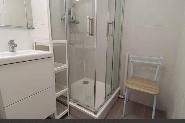 Ganze Wohnung, Gemütliche Wohnung 500 m vom Strand, perfekt für Familie mit 2 Kindern in Saint-Mandrier-sur-Mer, Mittelmeerküste (Frankreich)