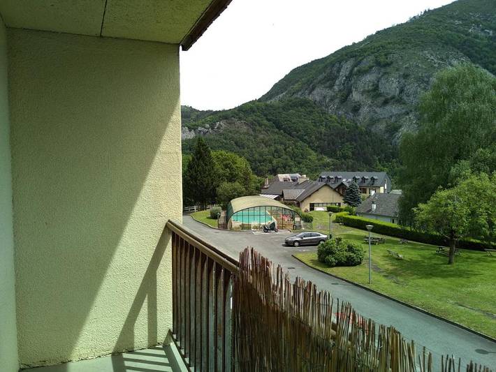 Gîte pour 4 personnes, avec vue et balcon ainsi que jardin et piscine à Aspin-en-Lavedan - 2