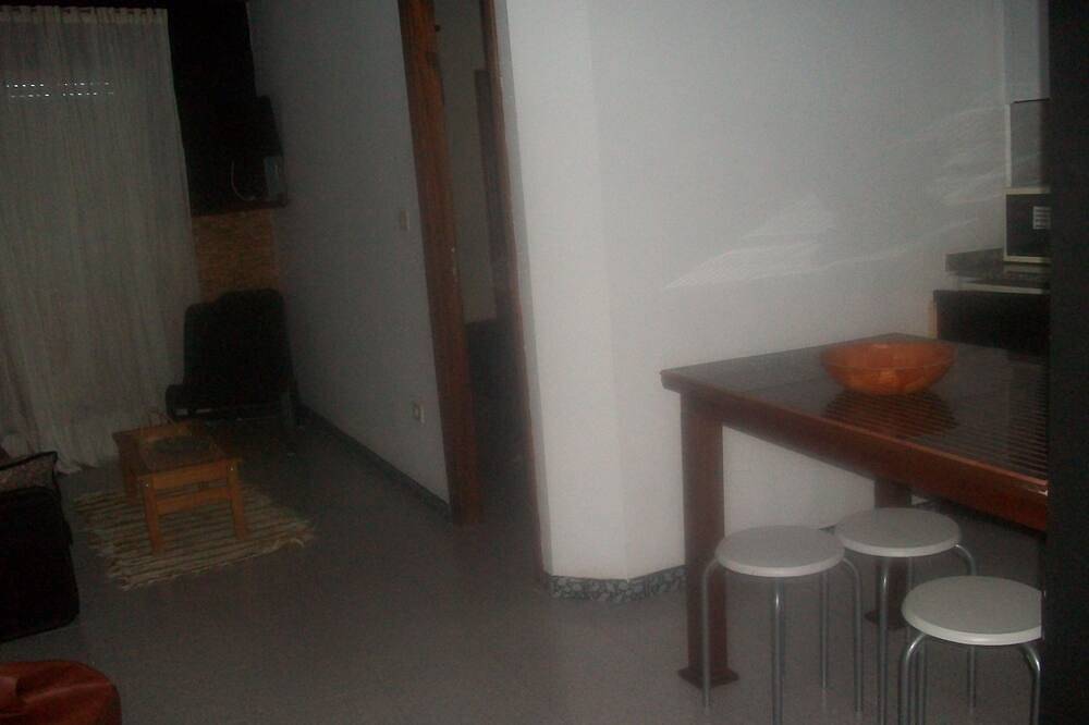 Entire apartment, Tourist Apt(6) Ideal For Couples Or With Baby in A Guarda, Galician Coast