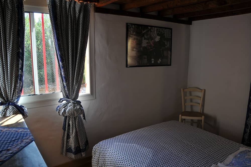 Villa Avec Piscine Chauffee Aux Portes Des Alpilles De La Camargue Sud France in Beaucaire, Région de Nîmes