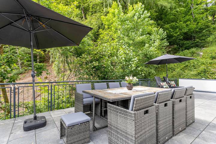 Ferienwohnung für 6 Personen, mit Balkon und Seeblick in Diemelsee