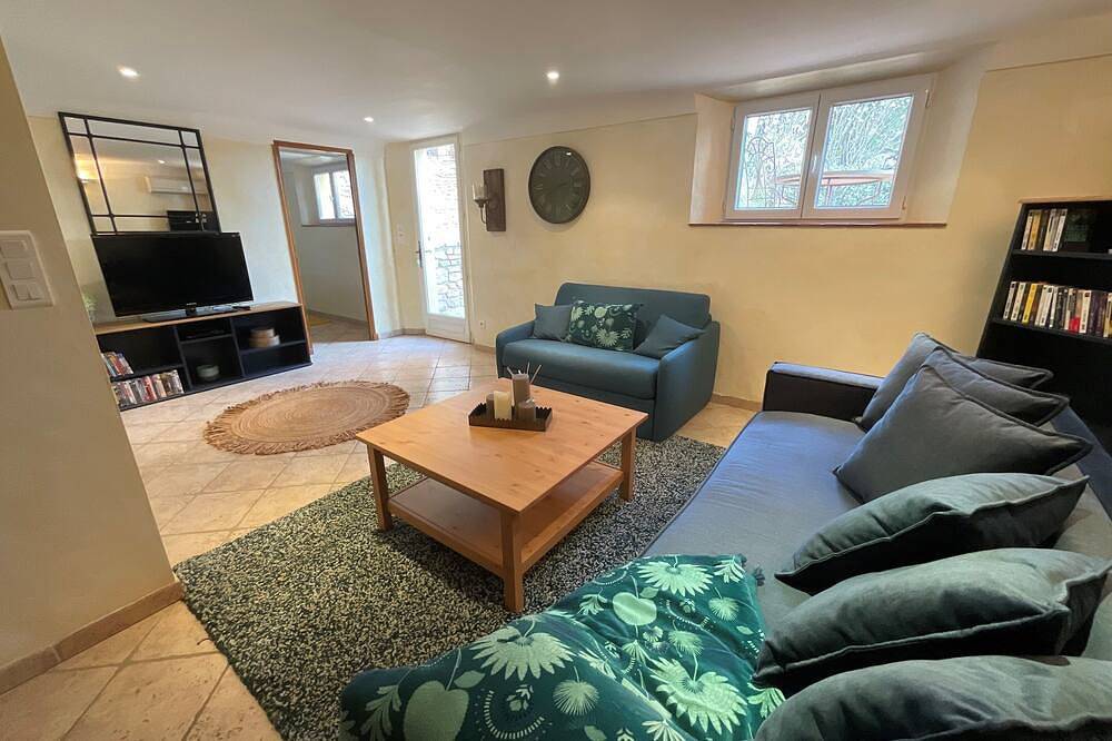 Appartement entier, Très bel appartement, avec tennis, dans magnifique propriété en Provence Verte. in Carcès, Région de Brignoles