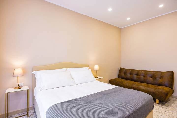 Maison d’hôte pour 3 personnes, avec Balcon à Naples - 4