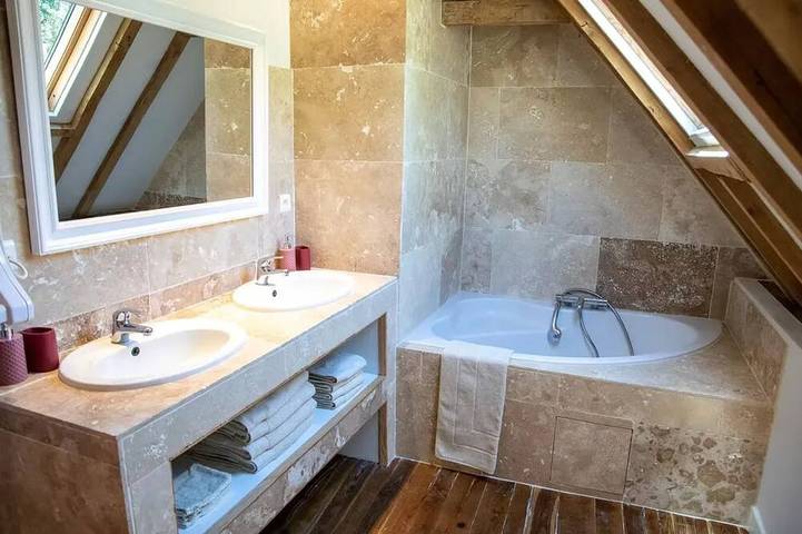 Location de vacances pour 4 personnes, avec piscine, animaux acceptés à Maleville - 4