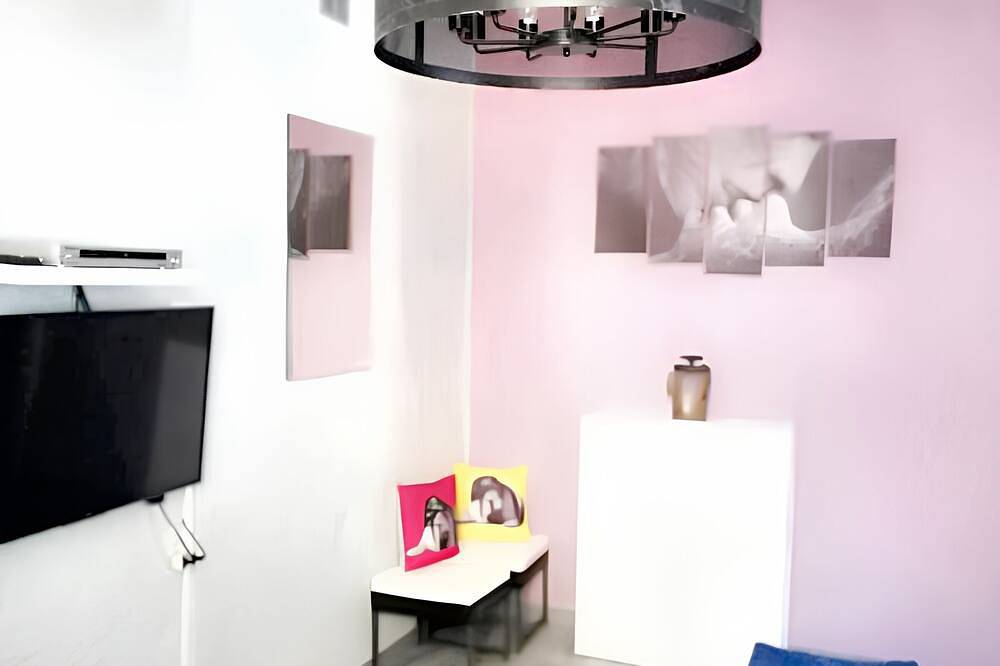 Appartement entier, Homerez - Studio à Puget-Théniers in Puget-Théniers, Région de Nice