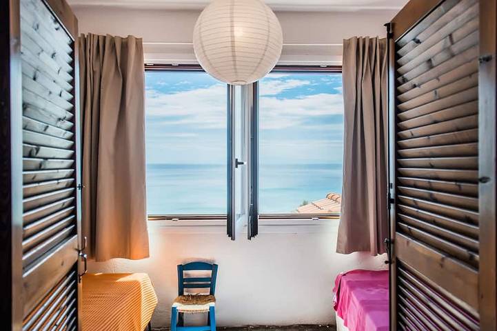Sunny Beachfront Home in Moles Kalives, Cassandra