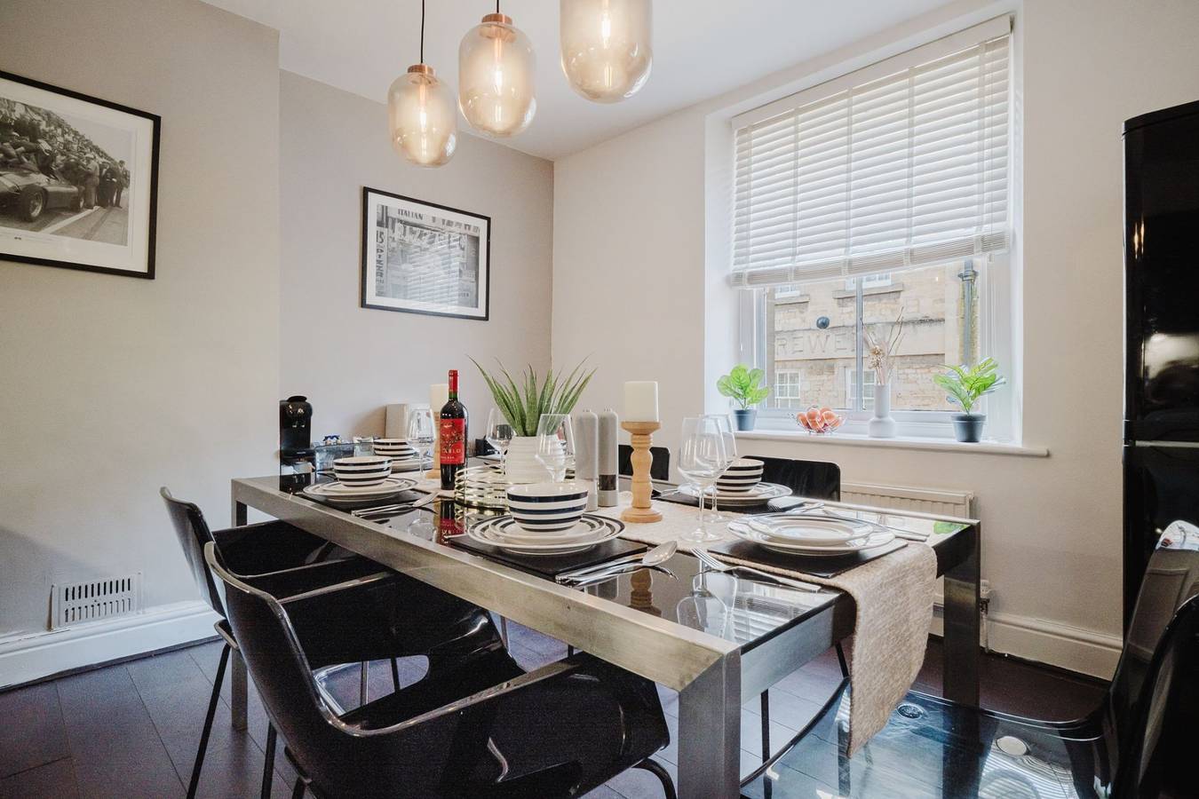 Licata's Apartment in Cirencester, Gloucestershire