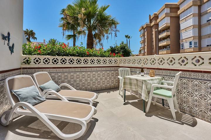 Appartement entier, Appartement « Casita Helena » avec vue sur la mer, Wi-Fi et climatisation in Torrox Costa, Torrox