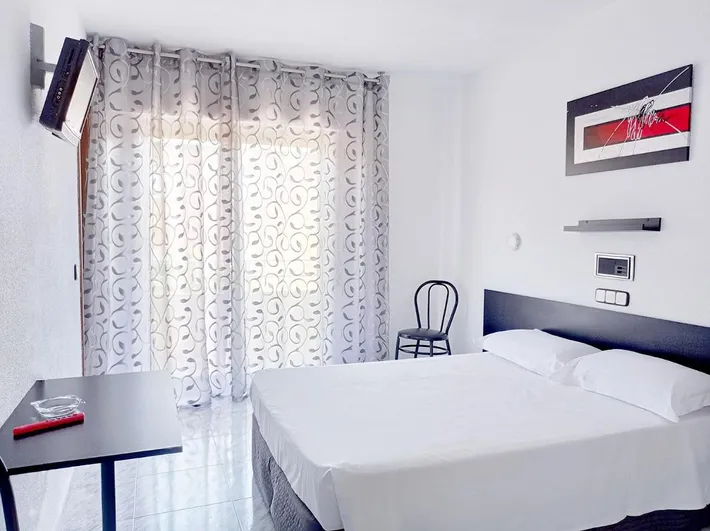 Gästehaus für 2 Personen, mit Terrasse und Ausblick - 1