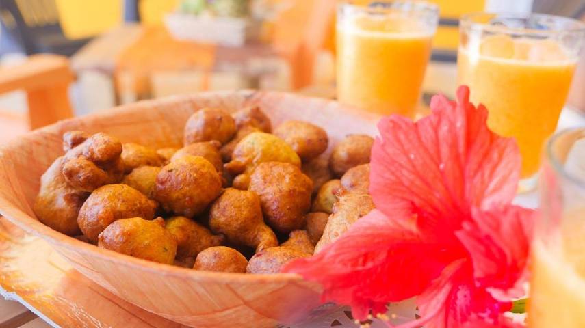 Gîte pour 4 personnes, avec vue ainsi que jardin et piscine dans Baignoire de Joséphine - 2