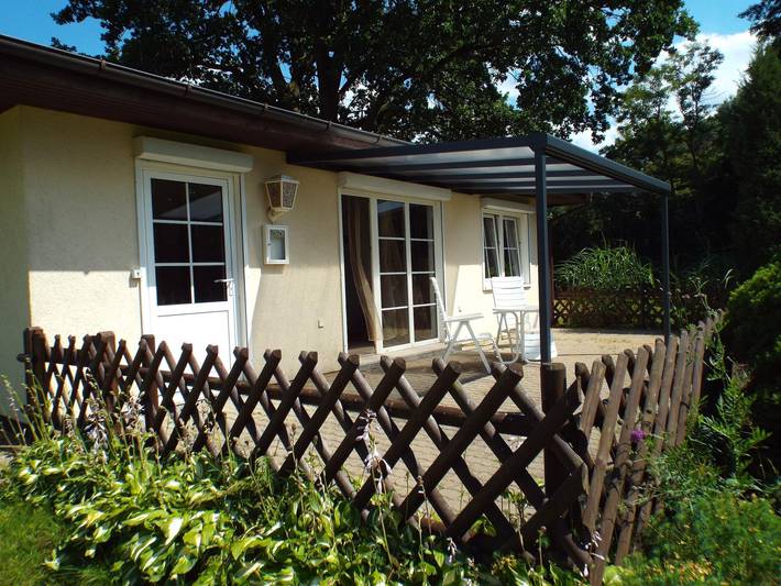 Ferienhaus für 4 Personen, mit Terrasse und Seeblick in Sternberger Seenlandschaft