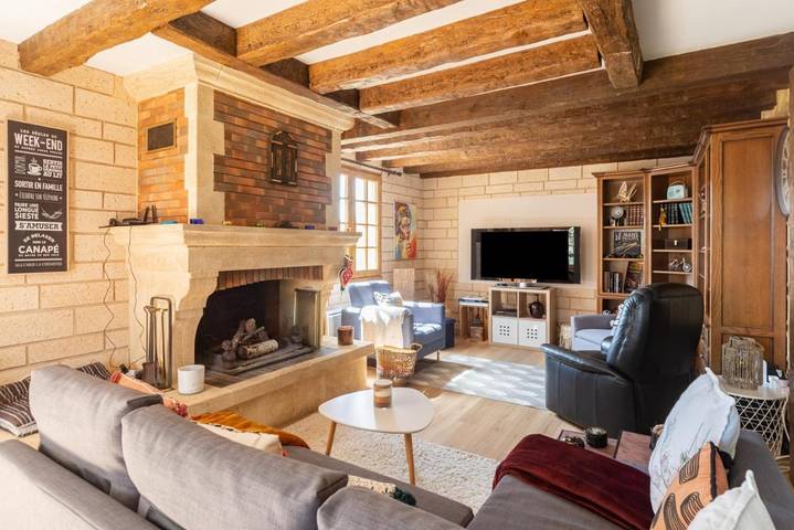 Location de vacances pour 8 personnes, avec jardin ainsi que piscine et jacuzzi, animaux acceptés à Torcé-Viviers-en-Charnie - 3