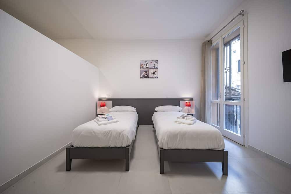 Entire apartment, [rua Muro] Piano Nobile Family in Modena, Modena Province