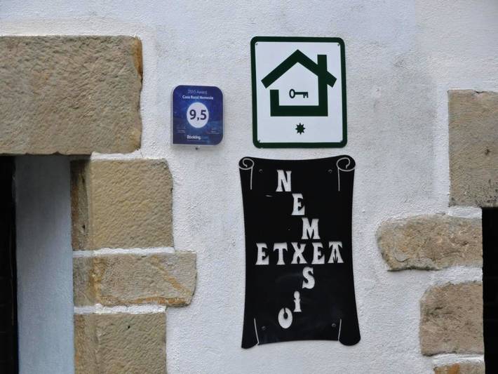 Casa rural para 8 personas, con jardín, Se admiten mascotas en Navarra - 3