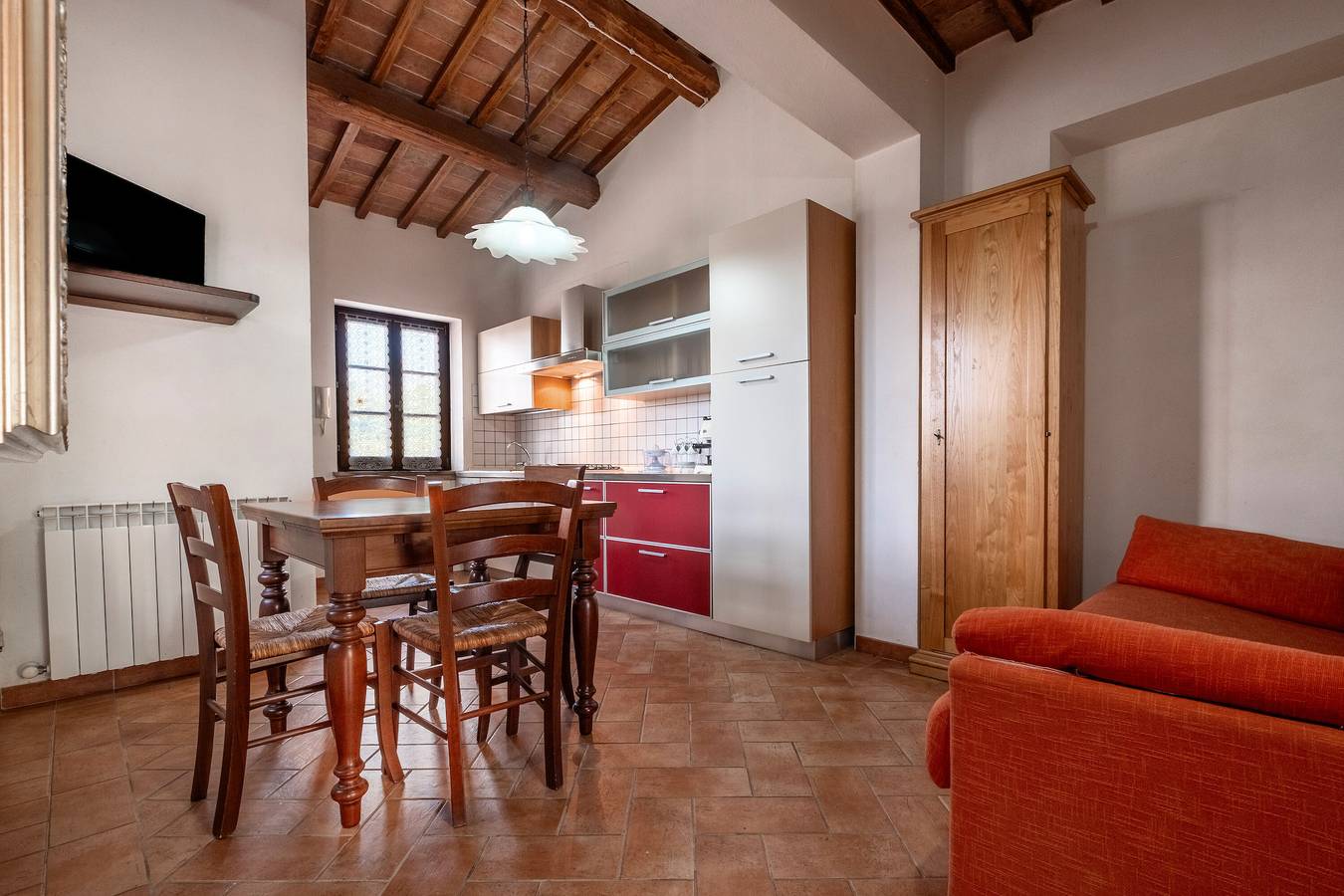 Appartement entier, Appartement 'Della Maremma' avec piscine partagée et jardin partagé in Pitigliano, Province de Grosseto