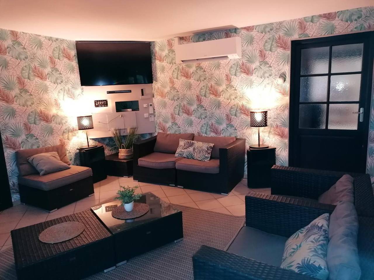 Entire holiday apartment, Willem's hof in Rubrouck, Dunkirk region