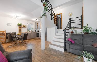 Agriturismo per 8 Persone in Bilice, Dalmazia, Foto 1