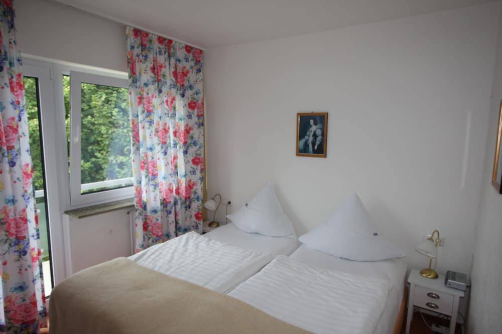 Ganze Wohnung, Zentral gegenüber der Waldsee Therme und dem Kurpark in ruhiger Lage in Bad Waldsee, Region Bodensee-Oberschwaben