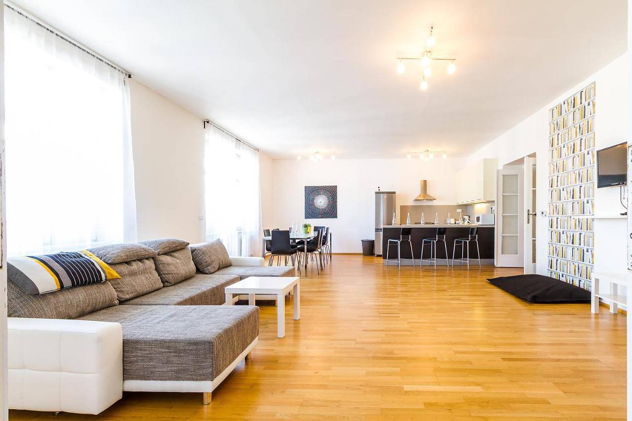 Top Wenceslas Square Apartment in Prag, Mittelböhmen