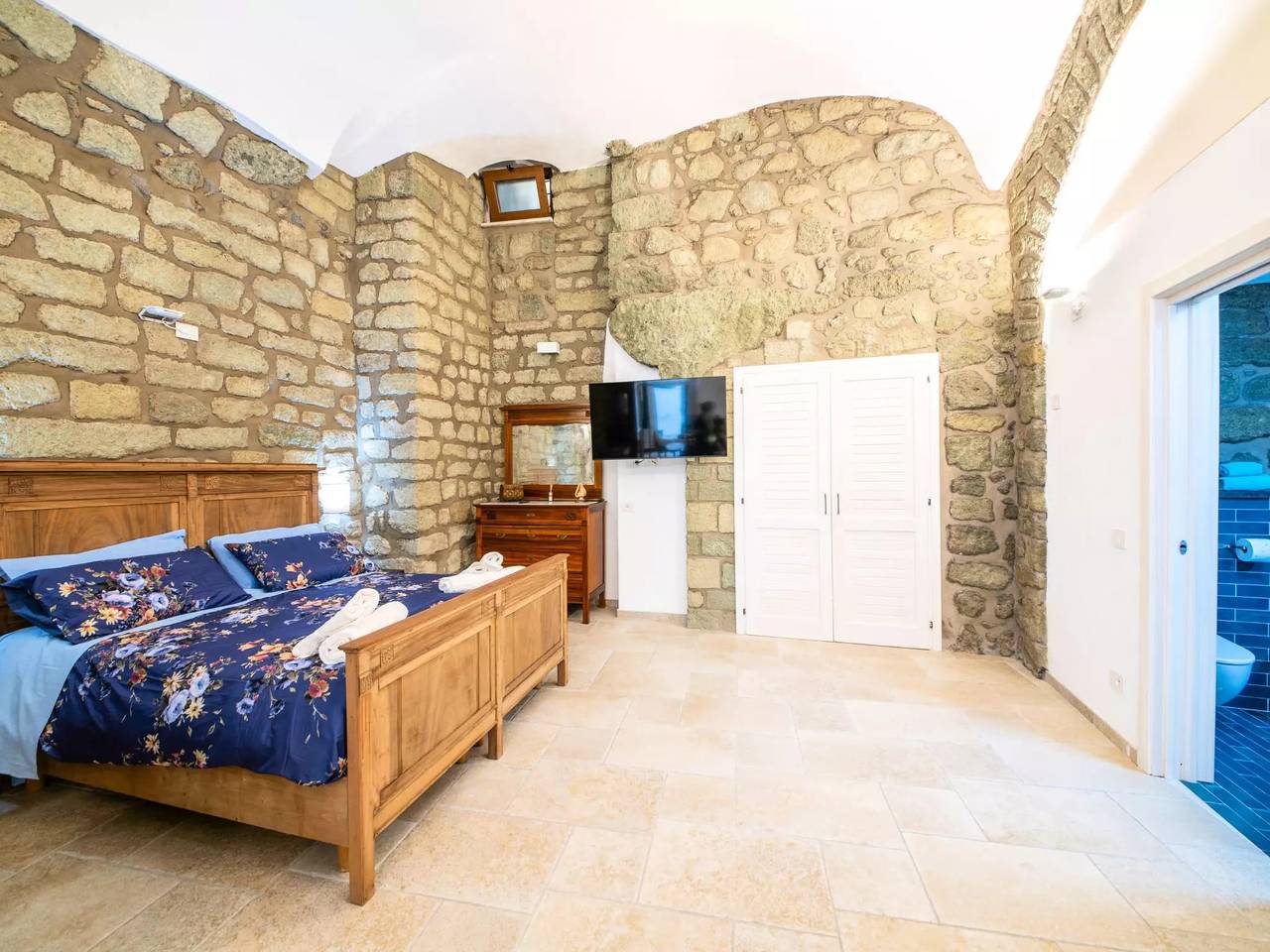 Apartamento entero, 2 estancias 2 Personas in Forio, Ischia