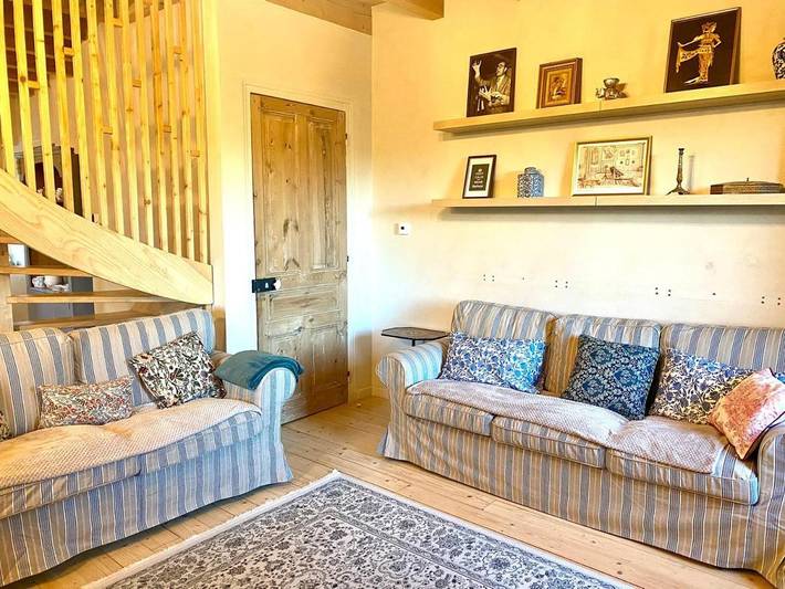 Location de vacances pour 6 personnes, avec terrasse et jardin à Lapte - 4