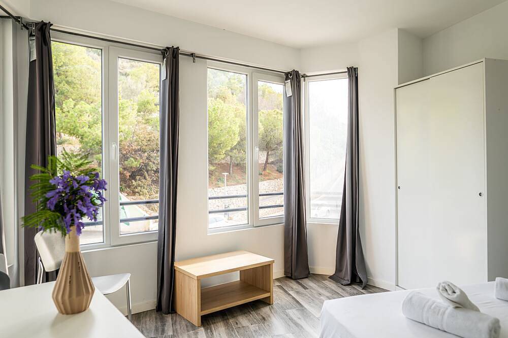 Ganze Wohnung, Casa 349h Stylish city centre apartments Alicante (First Floor) in El Barrio, Alicante