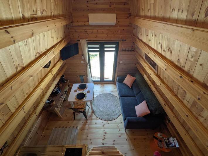 Gîte pour 4 personnes, avec Terrasse et Jardin ainsi que Piscine et Vue à Vivy - 3