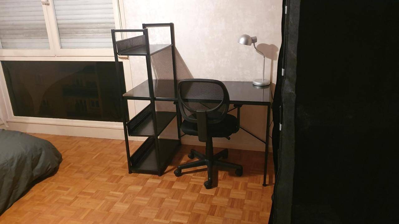 Appartement de vacances entier, Economy Double Room in Creil, Oise