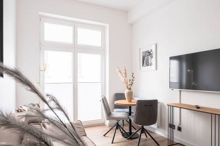 Ferienwohnung für 2 Personen, mit Balkon in Rostock und Umgebung - 2