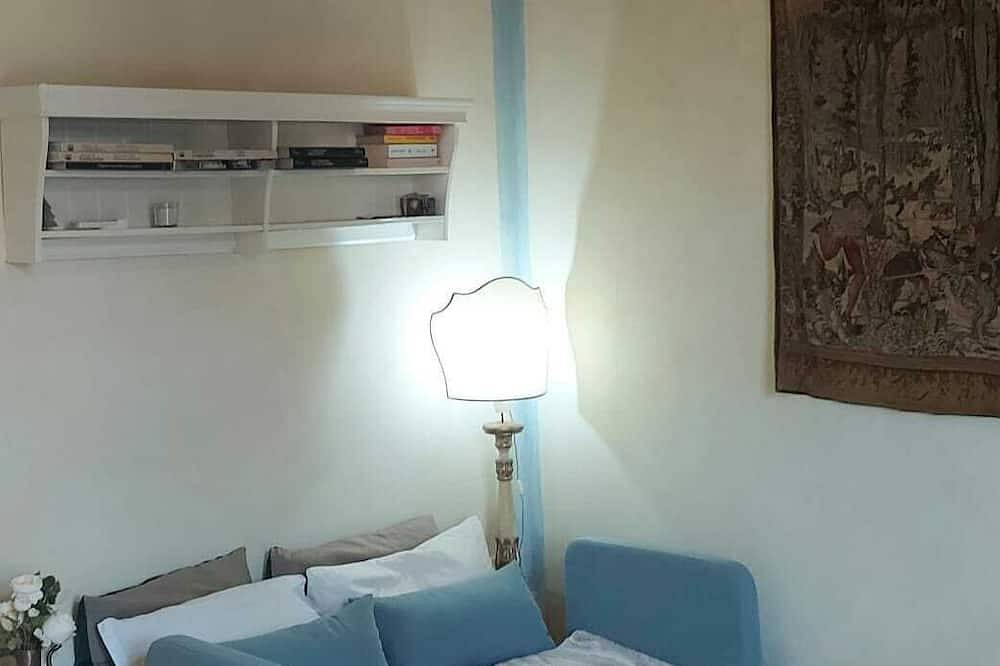 Appartamento intero, Millenovecento in Cremona, Provincia di Cremona