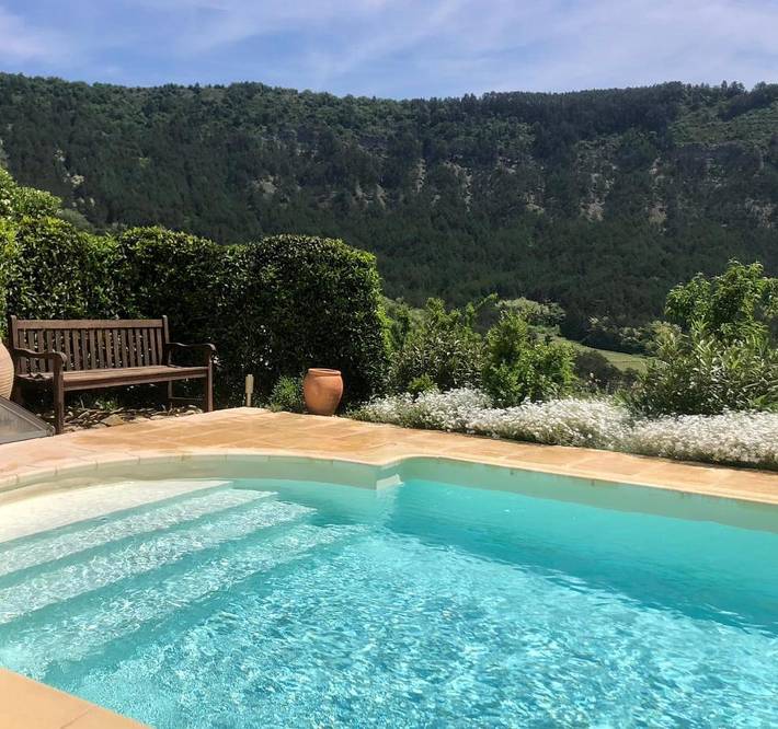 Location de vacances pour 2 personnes, avec piscine et jardin à Vesseaux - 3