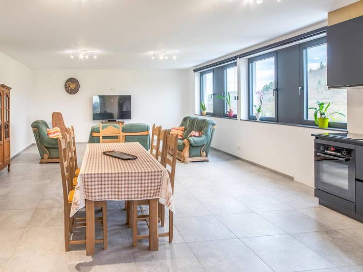 Location de vacances pour 7 personnes, avec piscine à Nassogne - 4