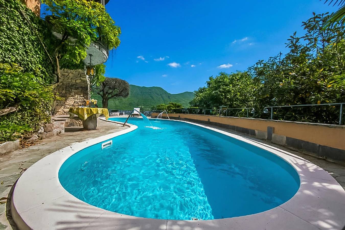 Villa Isola Verde (Main Villa) in Cressogno, Valsolda