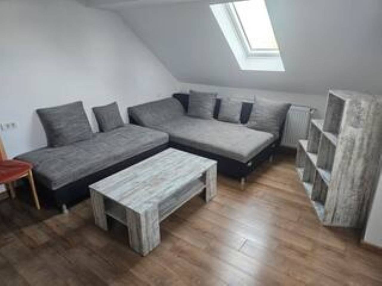 Ganze Ferienwohnung, Schöne Vollausgestattete Monteurs- Gästewohnungen / 6103 in Leuna, Saale-Unstrut