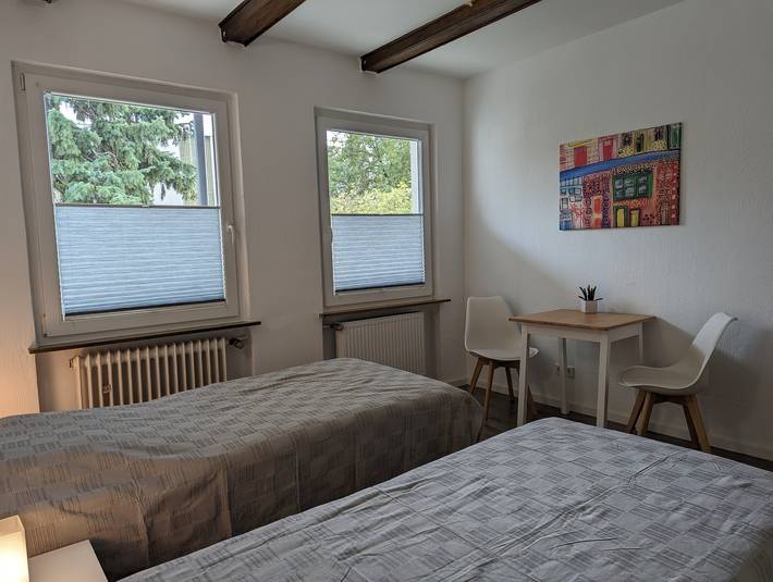 Apartamento entero, Casa de huéspedes Koblenz planta superior para hasta 7 personas con uso de jardín y barbacoa in Kesselheim, Coblenza