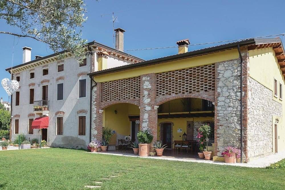 Appartamento intero, Bellissimo appartamento a Longare -Vi- con Wifi in Longare, Provincia di Vicenza