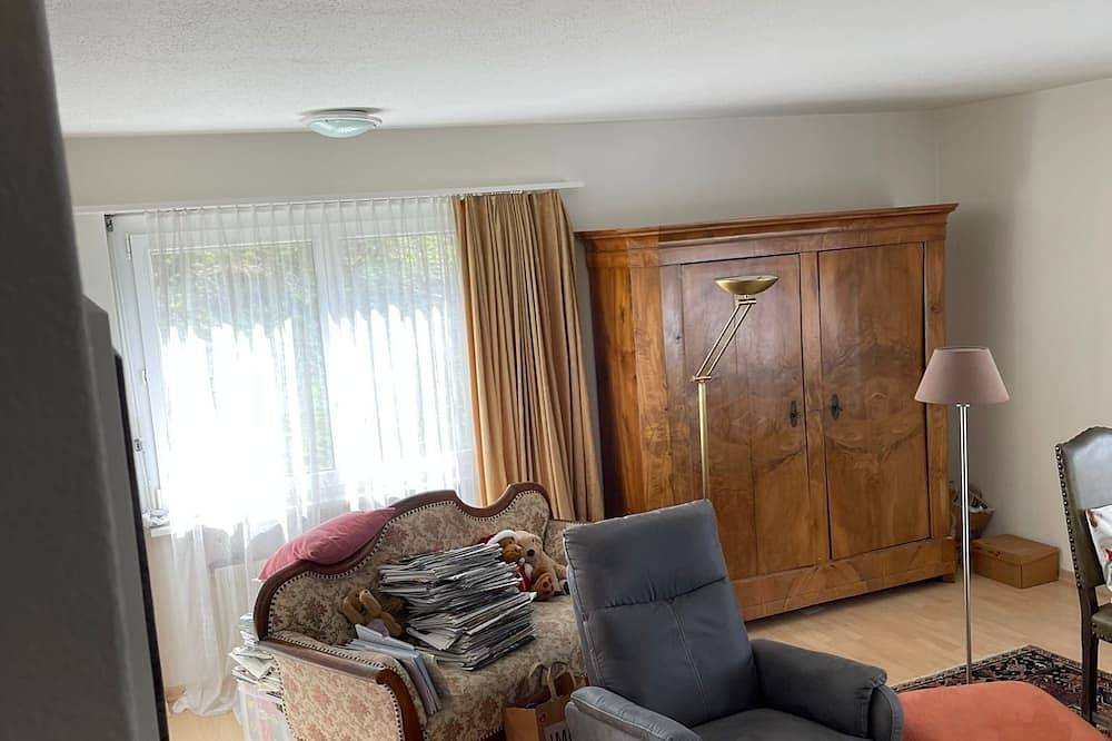 Apartamento entero, Furnished apartment with everything in Romanshorn, Obersee (Bodensee)