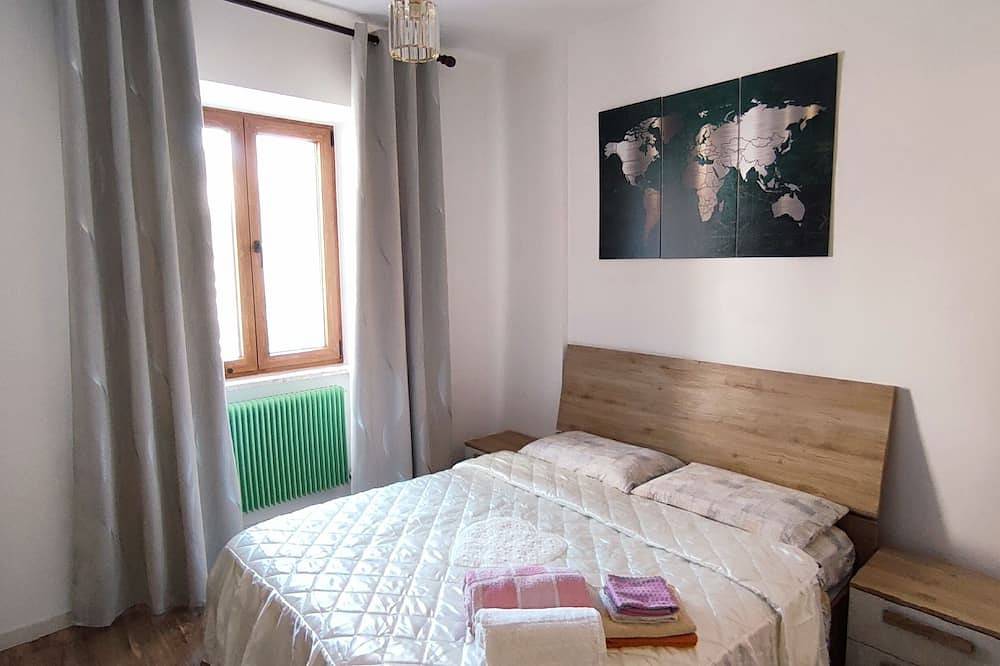Ganze Wohnung, Green Ledro Lake Apartment A few steps from the Ponale Trail, 800m from the Lake in Molina di Ledro, Ledro