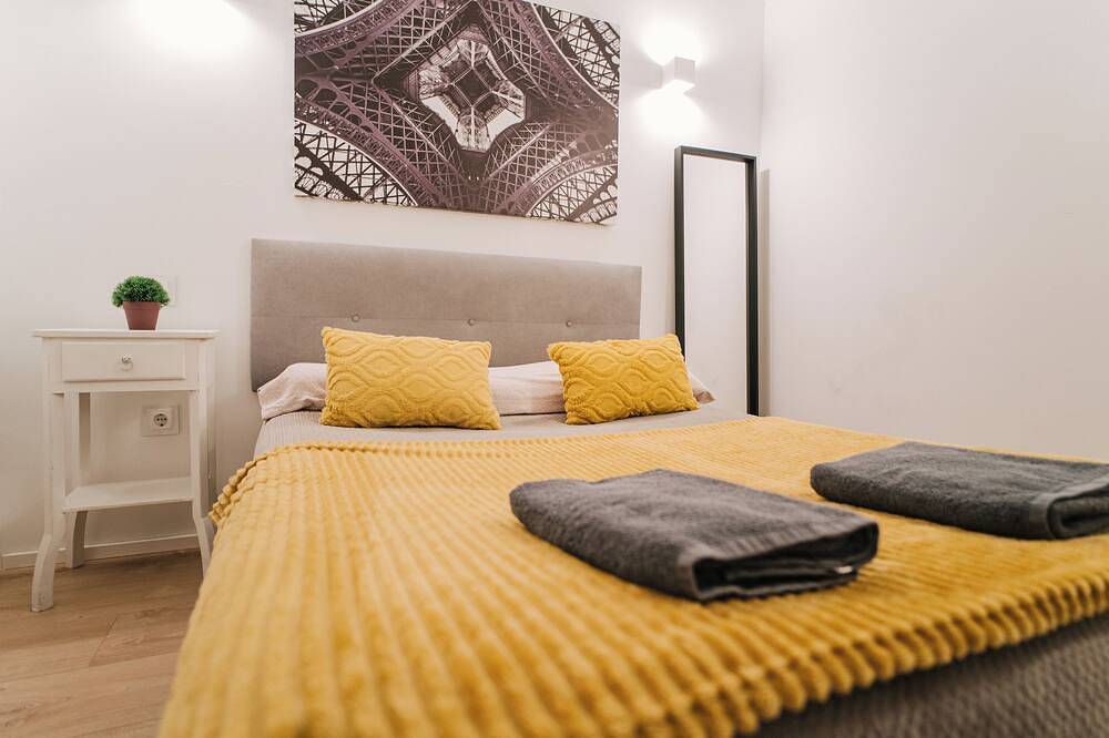 Ganze Wohnung, Lujoso y Amplio Apartamento in León, Cordillera Cantábrica