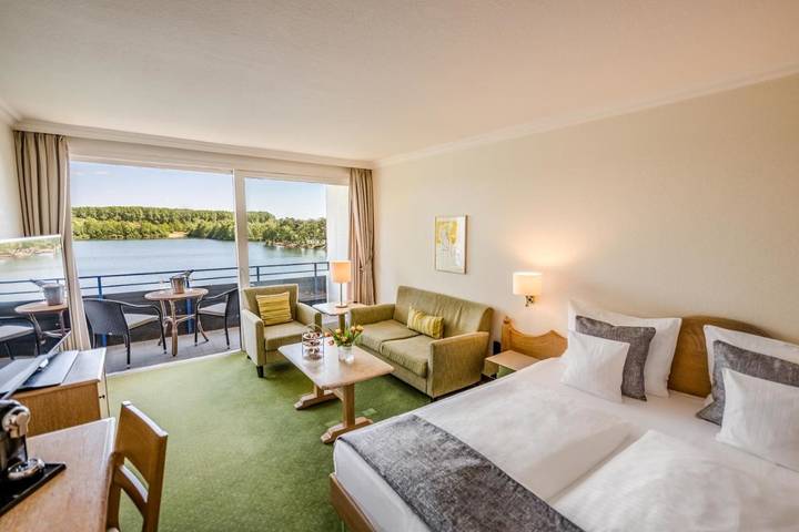 Hotel für 4 Personen, mit Pool und Balkon sowie Seeblick und Sauna im Münsterland - 4