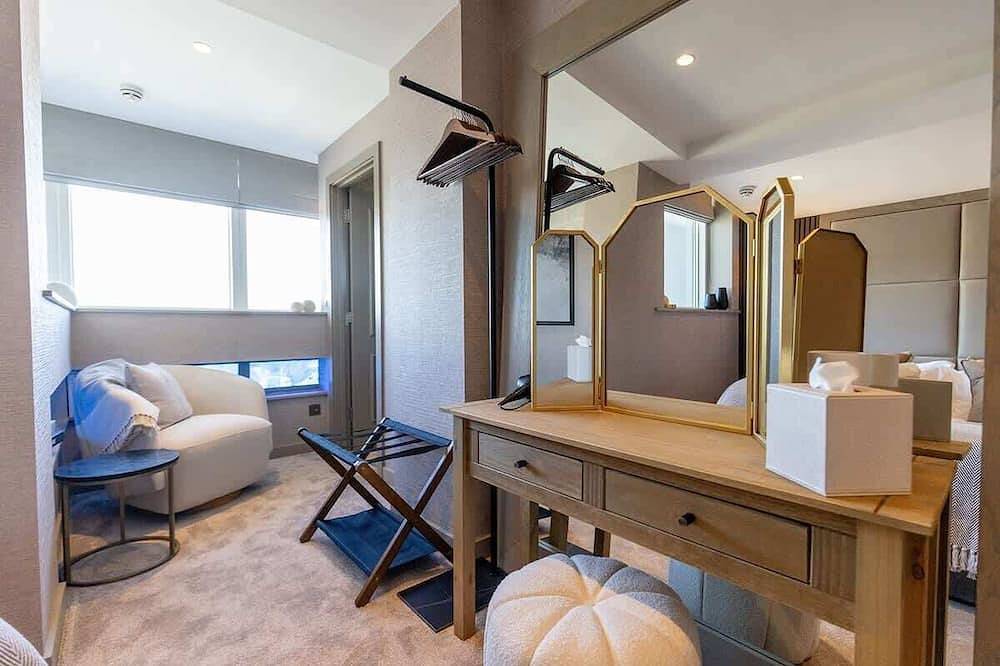 Spacious Town View Apartment in Central Harrogate in North Yorkshire