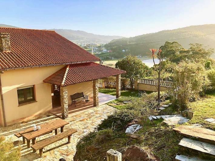 Casa rural para 7 personas, con vistas al mar y jardín - 1