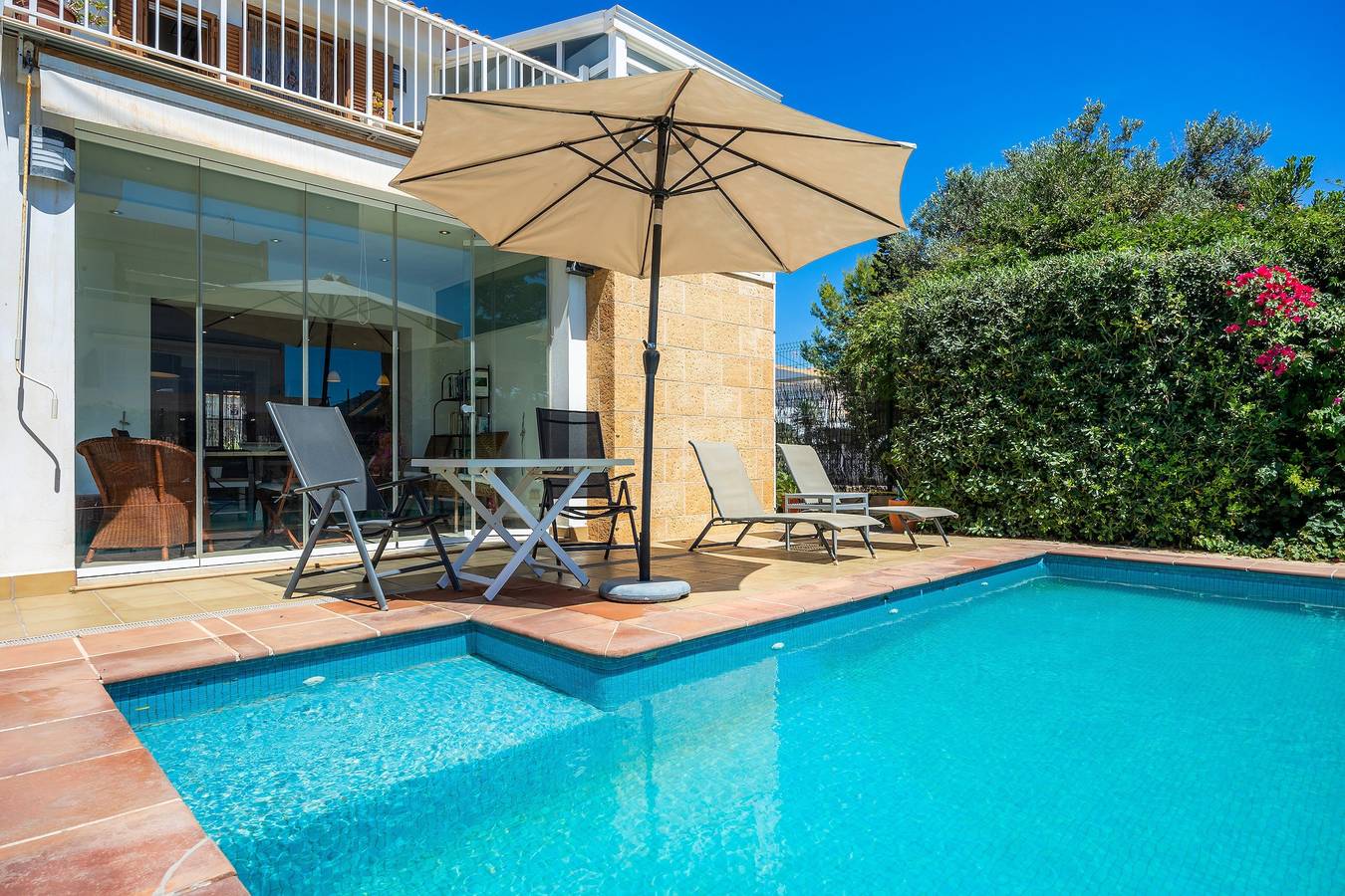 Villa 'Ca La Lluna' avec piscine privée, Wi-Fi et climatisation in Es Barcarès, Alcúdia